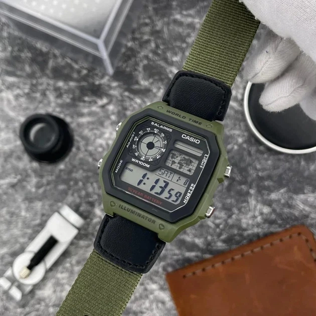 Наручний годинник Casio AE-1200WHB-3B - изображение 3
