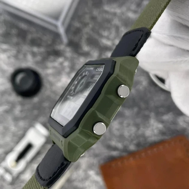Наручний годинник Casio AE-1200WHB-3B - изображение 4