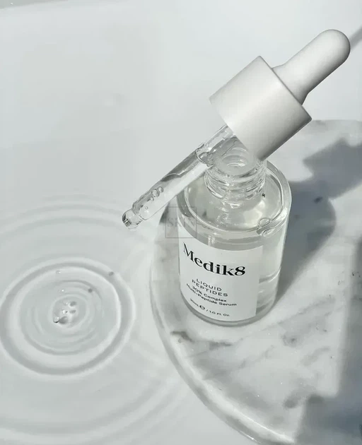 Сироватка з пептидами Medik8 Liquid Peptides Travel Size 8 мл - зображення 2