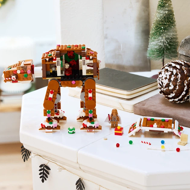 Конструктор LEGO Star Wars Пряниковий крокохід AT-AT 697 деталей (40806) - Фото 6 Конструктор LEGO Star Wars Пряниковий крокохід AT-AT 697 деталей (40806) - зображення 6