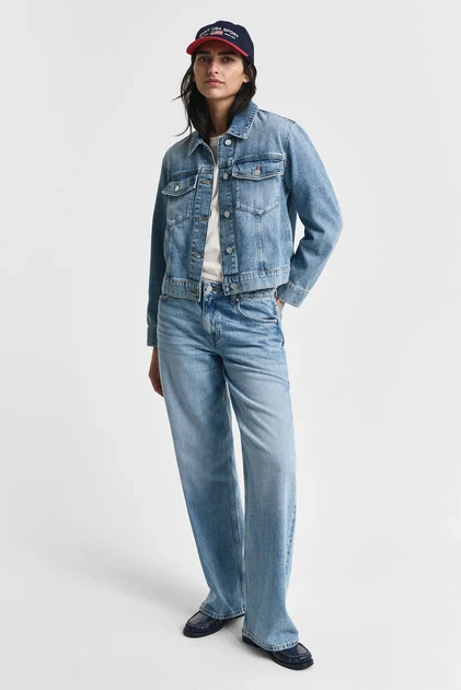 Жіноча синя джинсова куртка DENIM JACKET Gant XS 4700367 - Фото 2 Жіноча синя джинсова куртка DENIM JACKET Gant XS 4700367 - изображение 2