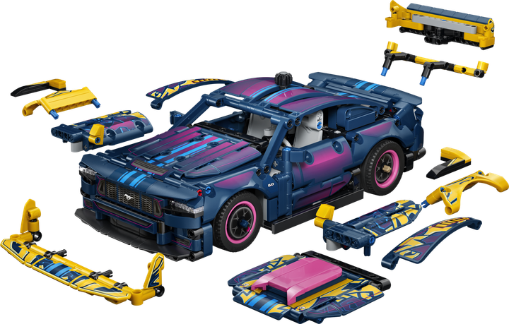 Zestaw klocków LEGO Technic Warsztat tuningowy: samochód Ford Mustang GT 973 elementy (42236) - obraz 2