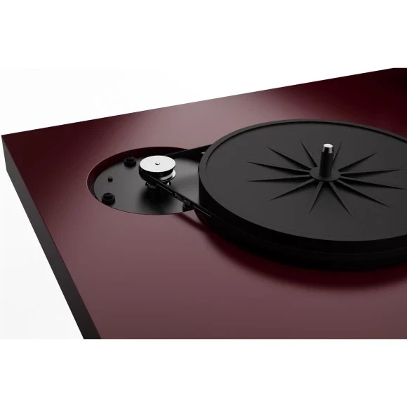 Вініловий програвач Pro-Ject Debut EVO 2 Pick It MM EVO Satin Wine Red - Фото 7 Вініловий програвач Pro-Ject Debut EVO 2 Pick It MM EVO Satin Wine Red - изображение 7