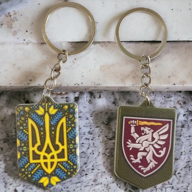 Брелок резиновый 80 отдельная десантно-штурмовая бригада - Фото 3 Брелок резиновый 80 отдельная десантно-штурмовая бригада - изображение 3