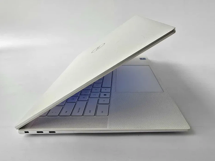 Ноутбук Dell XPS 9520 i7 12700H/RTX 3050TI/RAM 16GB/SSD 512GB/OLED 4K Б\В - Б/У - Фото 5 Ноутбук Dell XPS 9520 i7 12700H/RTX 3050TI/RAM 16GB/SSD 512GB/OLED 4K Б\В - Б/У - изображение 5