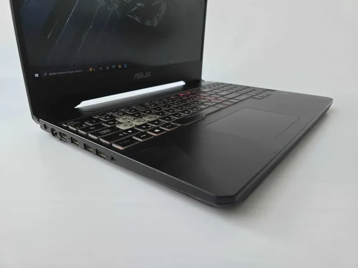 Ноутбук Asus TUF Gaming FX505 R7 3750H/RTX 2060/RAM 16GB/SSD 256+1TB Б\В - Б/В - зображення 2