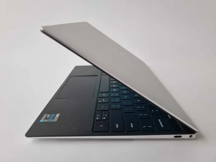Ноутбук Dell XPS 13 9310 i5 1135G7/RAM 8GB/SSD 256GB/4K Б\В - Б/В - зображення 6