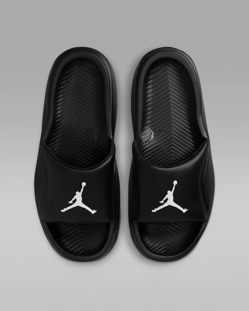 Тапочки чоловічі Jordan Franchise HF3263-001 чорні - 42.5 - зображення 4