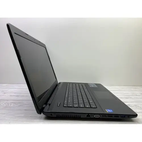 Ноутбук Asus X75A1 17.3 Celeron 1000M 1.8 ГГц 4GB 120GB + Windows 10 Pro + АКБ + ЗП Вживані Б/В | 26325 - Фото 3 Ноутбук Asus X75A1 17.3 Celeron 1000M 1.8 ГГц 4GB 120GB + Windows 10 Pro + АКБ + ЗП Вживані Б/В | 26325 - зображення 3