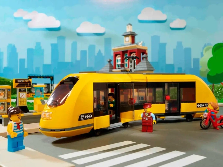 Конструктор LEGO City Городская площадь (60271) [81196] - зображення 18