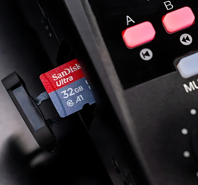 Диктофон цифровой Zoom PodTrak P4next - изображение 8