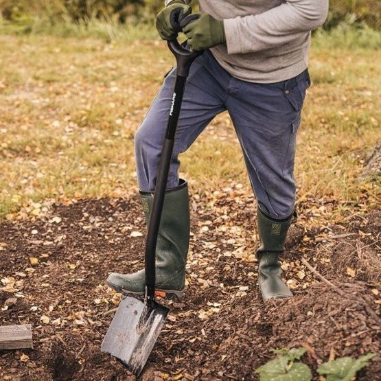 Лопата штикова Fiskars Ergonomic Pro XL (1066707) - Фото 6 Лопата штикова Fiskars Ergonomic Pro XL (1066707) - изображение 6