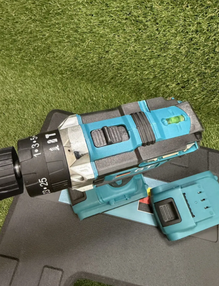 Шуруповерт аккумуляторный ударный GT Germany PRO 450DWE 48V 6Ah с набором инструментов и 2 АКБ - изображение 6