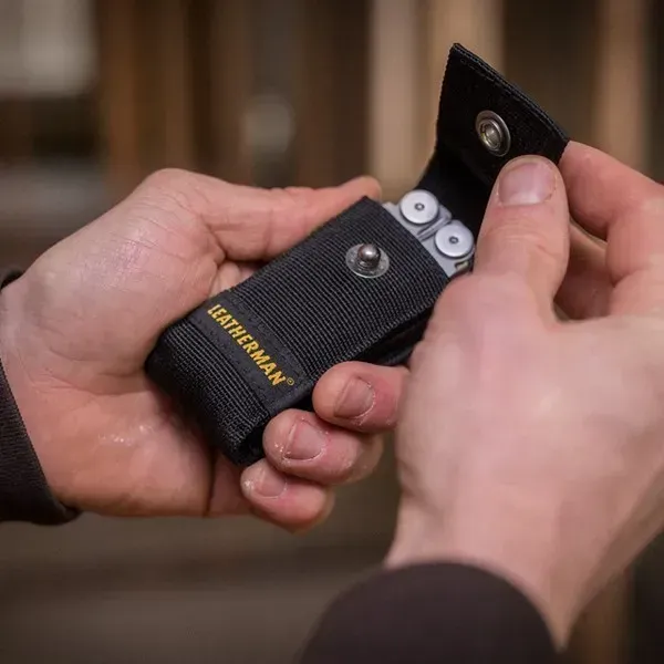 Чехол для мультитулов и ножей LEATHERMAN - Large 4.75", черный нейлон (934929) - изображение 7