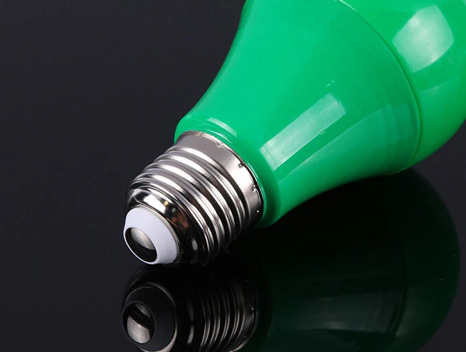 Декоративная светодиодная (LED) лампа 7Вт А60 E27 зеленый, зеленая лампочка с патроном Е27 - Фото 2 Декоративная светодиодная (LED) лампа 7Вт А60 E27 зеленый, зеленая лампочка с патроном Е27 - изображение 2