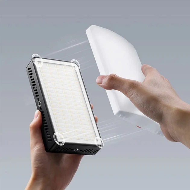 Відеосвітло Ulanzi LM-P40RGB Portable Video Light 40W RGB (L130) - Фото 9 Відеосвітло Ulanzi LM-P40RGB Portable Video Light 40W RGB (L130) - зображення 9