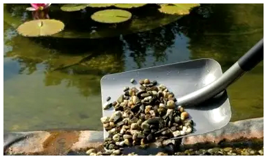 Совковая лопата стальная с эргономичной ручкой для садовых работ Fiskars SE1180 - Фото 6 Совковая лопата стальная с эргономичной ручкой для садовых работ Fiskars SE1180 - изображение 6