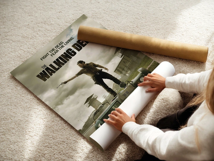 Постер Ходячие Мертвецы, Рик Граймс с револьвером, The Walking Dead, TWD, Rick Grimes, постер по сериалу, A3 42×28 см (id0039) - изображение 3