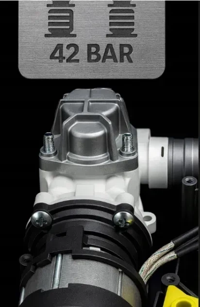 Акумуляторна мийка високого тиску Toolme TM280 PRO BRUSHLESS 450 Вт з алюмінієвою помпою, 2 АКБ 21В, піногенератор (Польща) - зображення 4