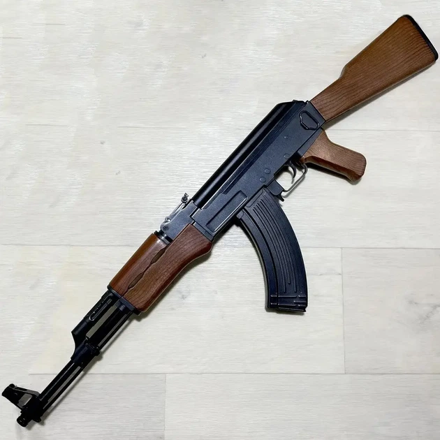 Дитяча пневматична іграшка ZM93, автомат на пластикових кульках 6 мм, металевий, довжина 83 см - изображение 3