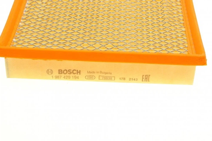 Повітряний фільтр BOSCH 1987429194 Chrysler Voyager, SEBRING; Dodge Caravan, Avenger 7B0129620, 4891713AA, 4861480AA - зображення 4