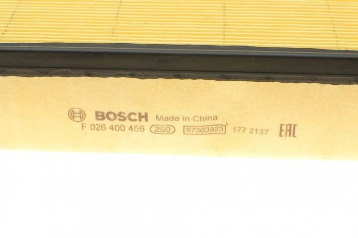 Повітряний фільтр BOSCH F026400456 Lexus IS, GS; Toyota Rav-4 1780131100, 1780131170, 1780126010 - зображення 3