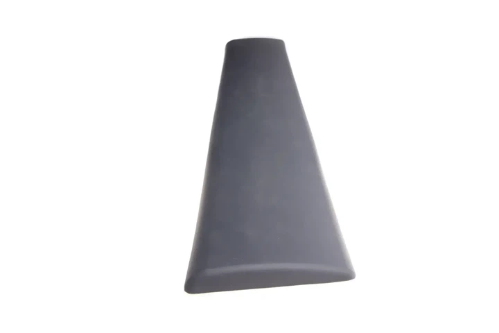 Молдинг кузова ROTWEISS RWS1161 Renault Trafic; Nissan Primastar; Opel Vivaro 7701477278, 8200036075, 8200036089 - Фото 4 Молдинг кузова ROTWEISS RWS1161 Renault Trafic; Nissan Primastar; Opel Vivaro 7701477278, 8200036075, 8200036089 - зображення 4
