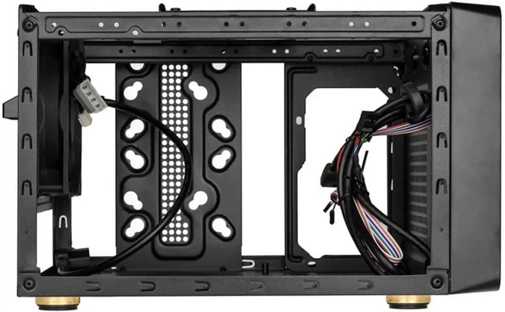 Корпус Kolink Satellite / без БП / Mini-ITX / Micro-ATX / 1x120мм / USB 3.0 / Черный (101652500) - Уценка - Фото 5 Корпус Kolink Satellite / без БП / Mini-ITX / Micro-ATX / 1x120мм / USB 3.0 / Черный (101652500) - Уценка - изображение 5