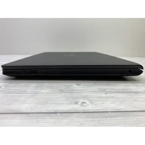 Ноутбук Fujitsu Lifebook A555 15.6 Core i3-5005U 2.0 ГГц 4GB 120GB + Windows 10 Pro + АКБ + ЗП Вживані Б/В | 26473 - зображення 7