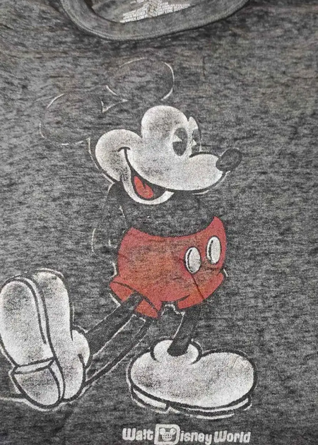 Женская футболка Disney под винтаж с Микки Маусом тёмно-серая S - изображение 2