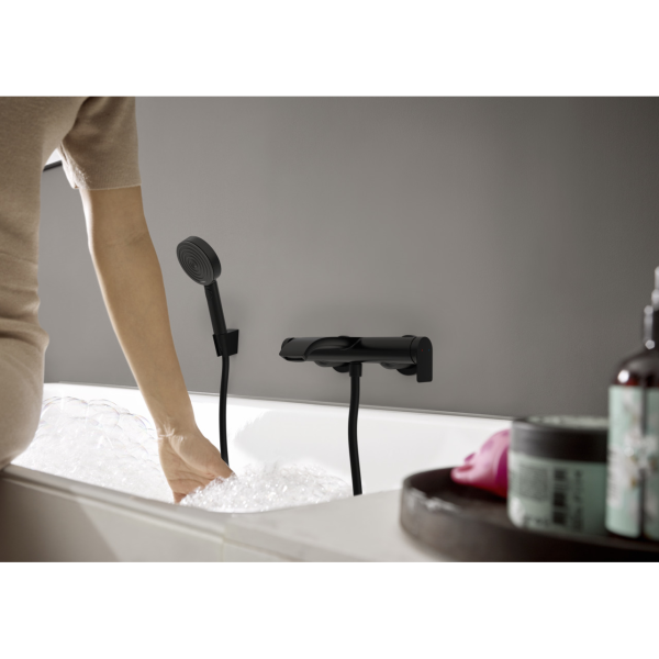 Змішувач для ванни HANSGROHE VIVENIS, чорний/матовий, настінний - Фото 6 Змішувач для ванни HANSGROHE VIVENIS, чорний/матовий, настінний - изображение 6