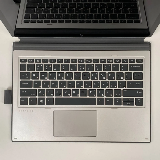 Ноутбук-трансформер Б-клас HP Elite x2 1013 G3 / 13" (3000x2000) IPS / Intel Core i5-8350U (4 (8) ядра по 1.7 - 3.6 GHz) / 8 GB DDR3 / 256 GB SSD / Intel UHD Graphics 620 / WebCam / Fingerprint б/в + Подарунок Бездротова миша / USB - зображення 3