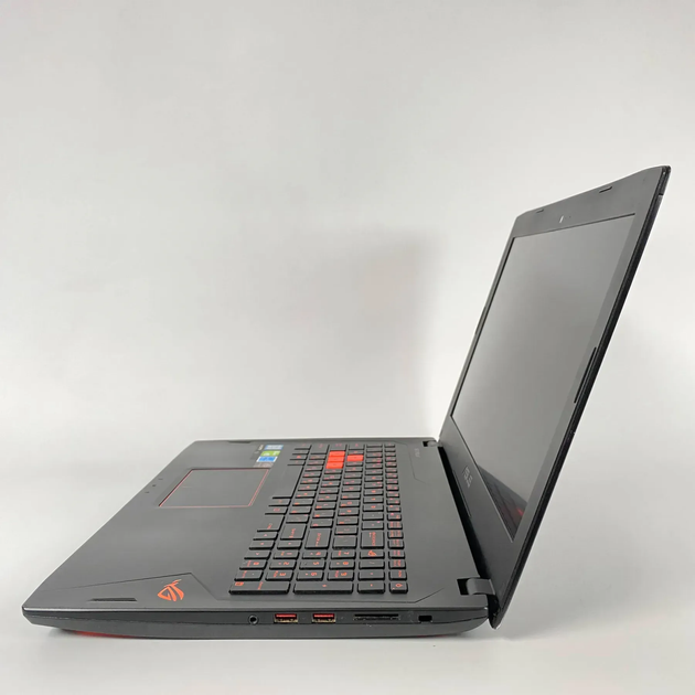 Ігровий ноутбук Б-клас Asus ROG Strix GL502SV / 15.6" (1920x1080) IPS / Intel Core i7-6700HQ (4 (8) ядра по 2.6 - 3.5 GHz) / 16 GB DDR4 / 500 GB SSD / nVidia GeForce GTX 1070, 8 GB GDDR5, 256-bit / WebCam / HDMI б/в + Подарунок Бездротова миша / USB - Фото 6 Ігровий ноутбук Б-клас Asus ROG Strix GL502SV / 15.6" (1920x1080) IPS / Intel Core i7-6700HQ (4 (8) ядра по 2.6 - 3.5 GHz) / 16 GB DDR4 / 500 GB SSD / nVidia GeForce GTX 1070, 8 GB GDDR5, 256-bit / WebCam / HDMI б/в + Подарунок Бездротова миша / USB - зображення 6