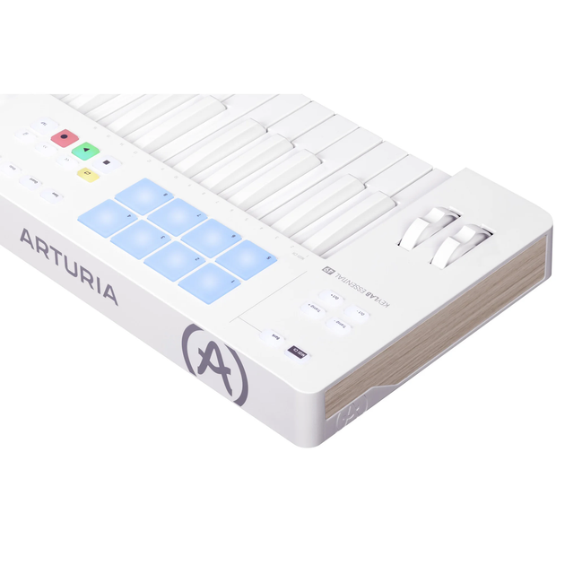 MIDI-клавиатура Arturia KeyLab Essential 49 mk3 Alpine White Special Edition + Arturia Pigments - Фото 5 MIDI-клавиатура Arturia KeyLab Essential 49 mk3 Alpine White Special Edition + Arturia Pigments - изображение 5