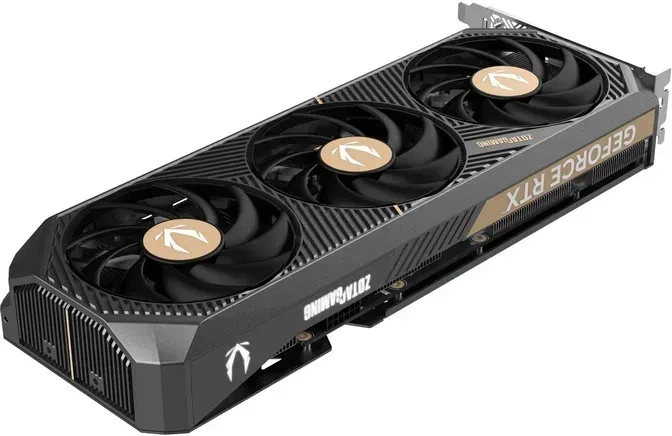Видеокарта Zotac GeForce RTX 5070 Ti GAMING SOLID SFF (ZT-B50710D3-10P) - Фото 4 Видеокарта Zotac GeForce RTX 5070 Ti GAMING SOLID SFF (ZT-B50710D3-10P) - изображение 4