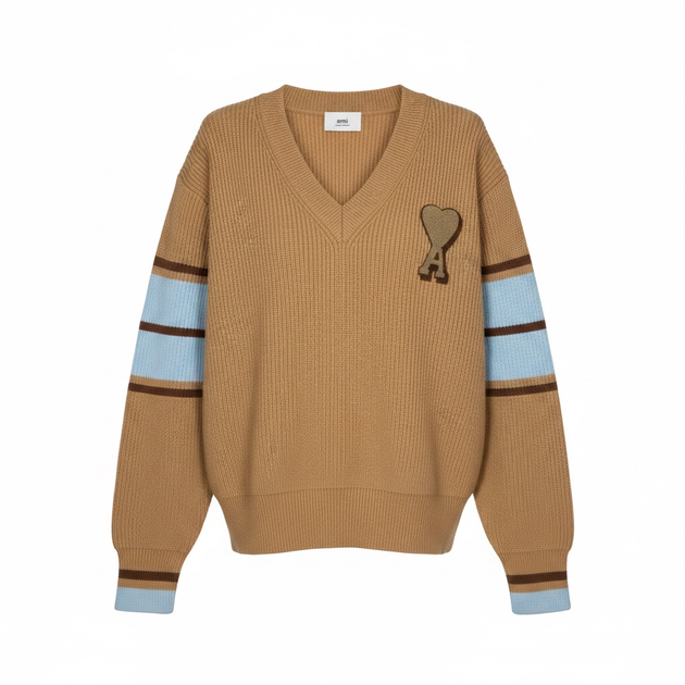 Мужской пуловер AMI Paris V-Neck Heart Logo Striped Knit Sweater Beige Camel размер M (AP07001.4M) - Фото 1 Мужской пуловер AMI Paris V-Neck Heart Logo Striped Knit Sweater Beige Camel размер M (AP07001.4M) - изображение 1