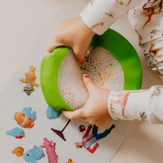 Dysk sensoryczny Jellystone Designs Peekaboo A-Ku-Ku! Farma z figurkami (9343900011518) - Zdjęcie 5 Dysk sensoryczny Jellystone Designs Peekaboo A-Ku-Ku! Farma z figurkami (9343900011518) - obraz 5