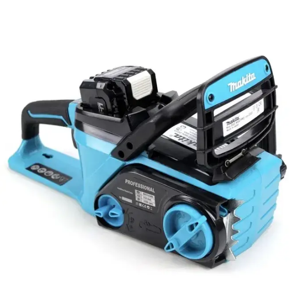 Аккумуляторная цепная пила Makita DUC CS-4002 с шиной 40 см и 2 аккумуляторами 48 В 6 Ач - изображение 8