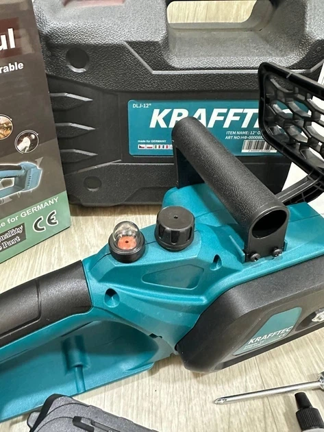 Акумуляторна ланцюгова пила Krafftec 12 дюймів 52V 6Ah 2500 Вт безщіткова ланцюгова електропила для саду та заготівлі з автоматичним змащенням 2 АКБ 10000 об/хв і кейсом - изображение 4