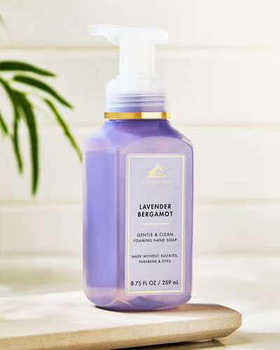 Жидкое мыло-пена для рук Bath & Body Works (667659390564) Lavender Bergamot Gentle & Clean Foaming Hand Soap 259 мл - изображение 7