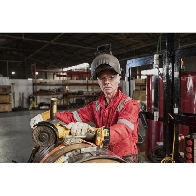 Шлифмашина угловая аккумуляторная DeWalt 18 В XR Li-Ion 125 мм с 3 АКБ 5 А·ч и кейсом DCG405P3 - Фото 7 Шлифмашина угловая аккумуляторная DeWalt 18 В XR Li-Ion 125 мм с 3 АКБ 5 А·ч и кейсом DCG405P3 - изображение 7