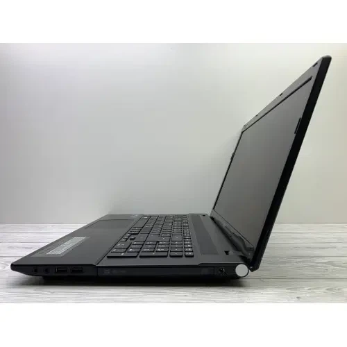 Ноутбук Acer Aspire V3-772G 17.3 Core i7-4702MQ 2.2 ГГц 8GB 240GB + Windows 10 Home + АКБ + ЗП Вживані Б/В | 26644 - зображення 4