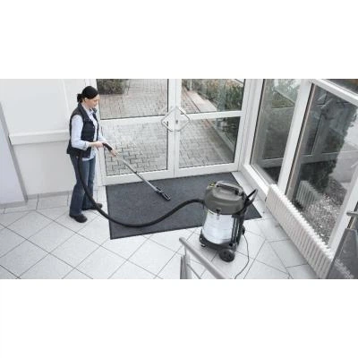 Пилосос будівельний Karcher NT 70/2 Me Classic для сухой и влажной уборки (1.667-306.0) - Фото 2 Пилосос будівельний Karcher NT 70/2 Me Classic для сухой и влажной уборки (1.667-306.0) - зображення 2