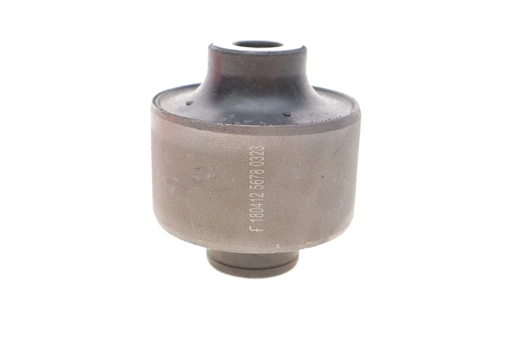 Сайлентблок переднього коромисла FEBI 180412 Opel Movano; Renault Master 093197232, 4419215, 4419215SK1 - изображение 3