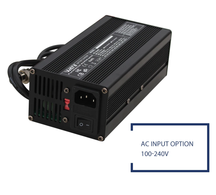 Зарядка для Li ion аккумулятора 7S 24 V 29.4 V 15 A с разъемом XT90 в алюминиевом корпусе - изображение 4