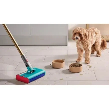 Акумуляторний пилосос Dyson V15s Detect Submarine Absolute (448841-01) - Фото 4 Акумуляторний пилосос Dyson V15s Detect Submarine Absolute (448841-01) - зображення 4