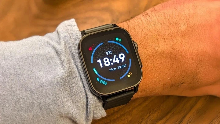 Смарт-годинник Realme Watch 5 Titanium Black (RMW2501) - Фото 6 Смарт-годинник Realme Watch 5 Titanium Black (RMW2501) - изображение 6