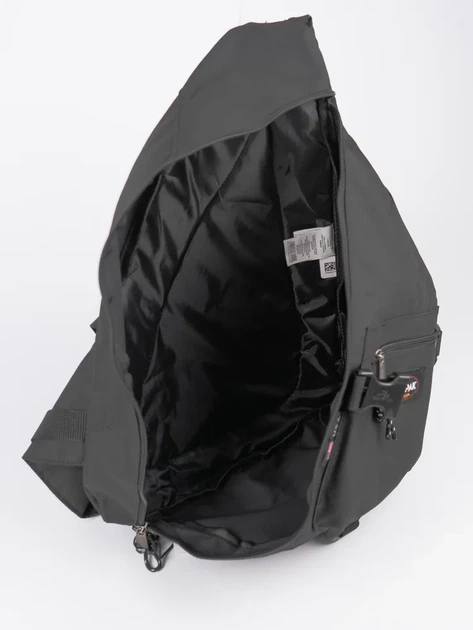 Сумка через плече EastPak Black 15L у чорному кольорі. - Фото 2 Сумка через плече EastPak Black 15L у чорному кольорі. - зображення 2