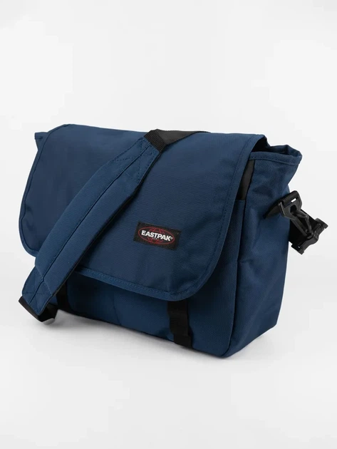 Сумка через плече EastPak Delegate 008 Black 20L в синем цвете. - Фото 7 Сумка через плече EastPak Delegate 008 Black 20L в синем цвете. - изображение 7
