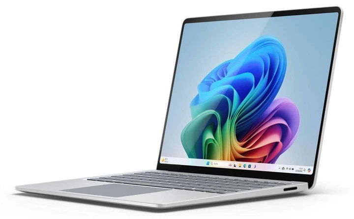 Ноутбук Microsoft Surface Laptop 7 Copilot+ PC 13.8 (ZGM-00001) Platinum - Фото 4 Ноутбук Microsoft Surface Laptop 7 Copilot+ PC 13.8 (ZGM-00001) Platinum - изображение 4